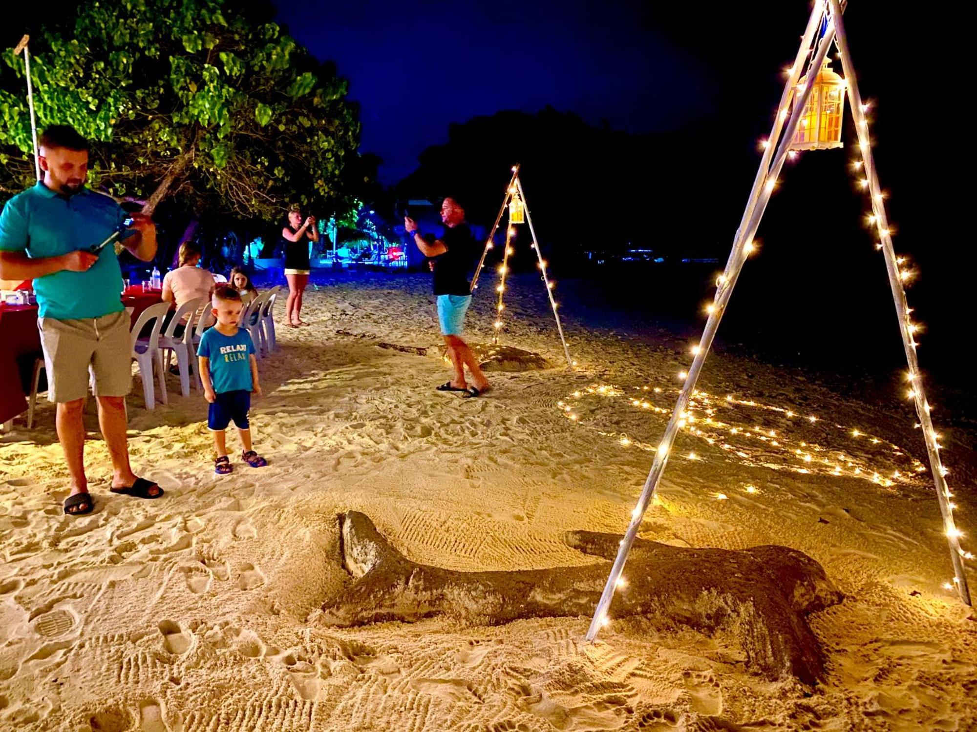 Viva Beach Maldives Hangnaameedhoo Exteriör bild