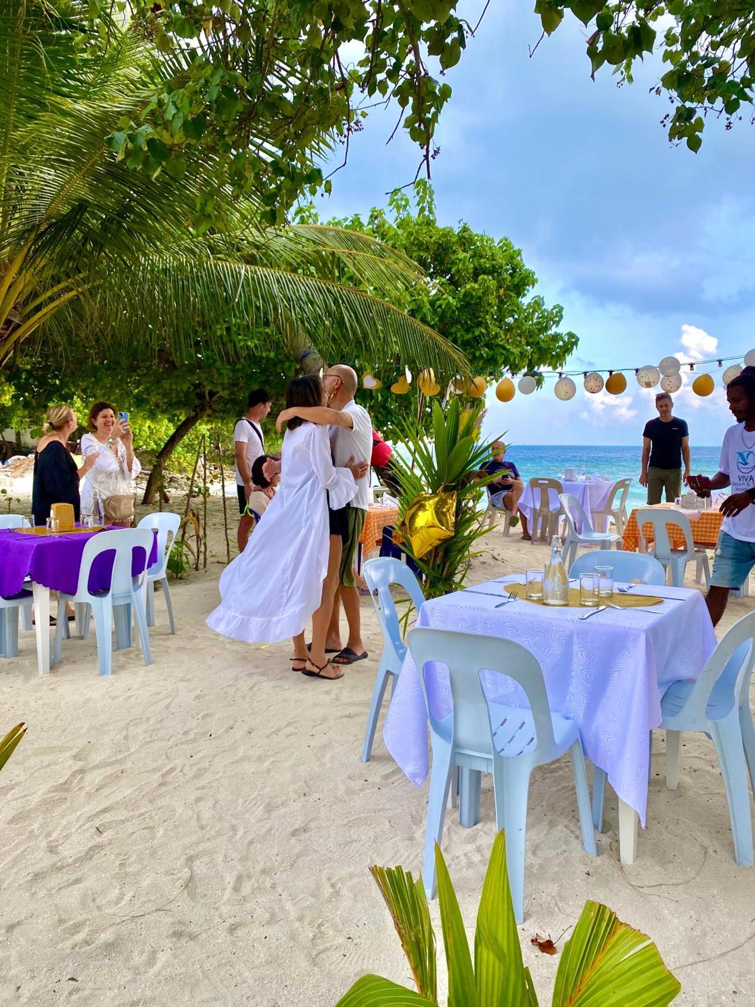 Viva Beach Maldives Hangnaameedhoo Exteriör bild