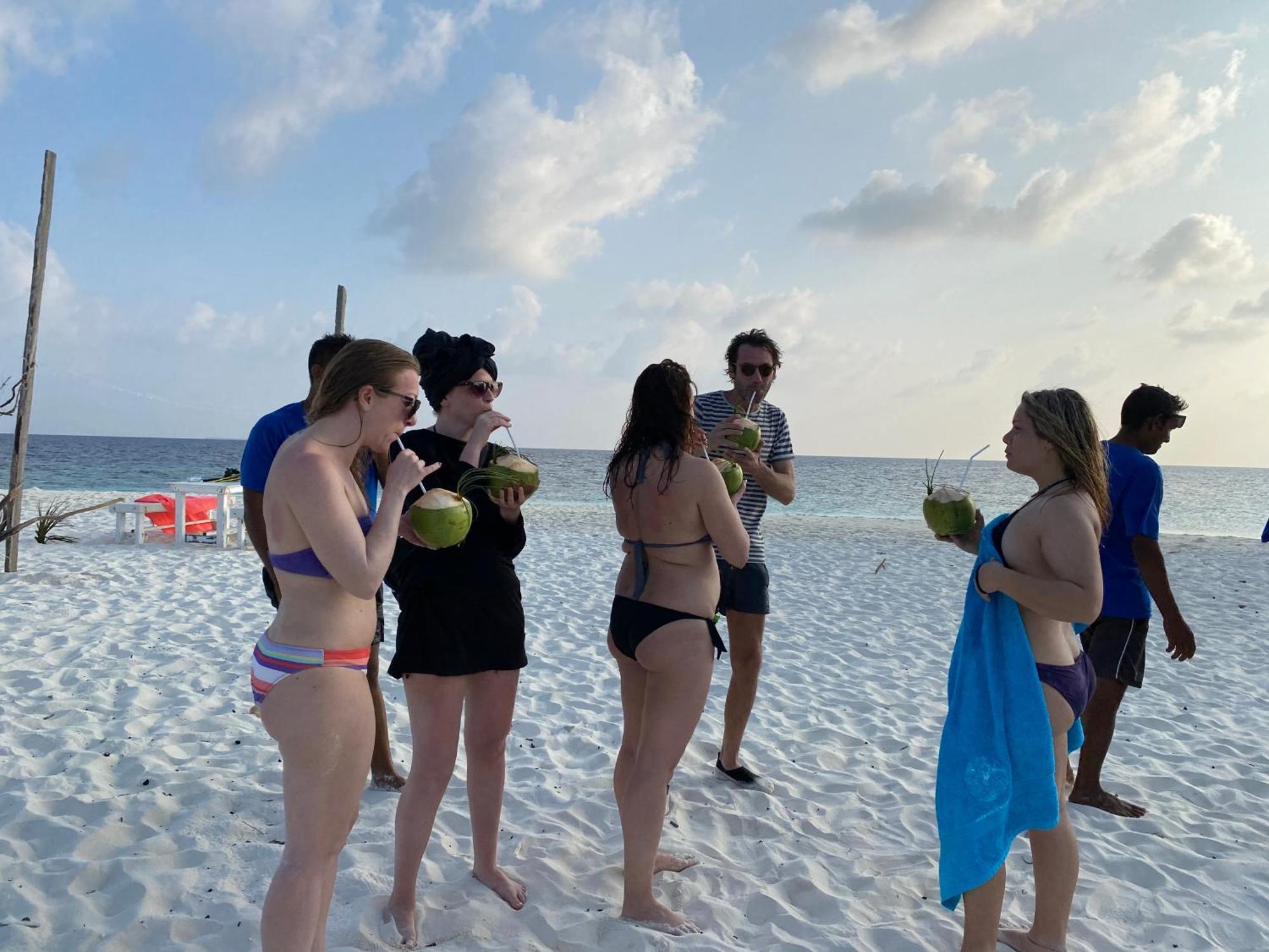 Viva Beach Maldives Hangnaameedhoo Exteriör bild